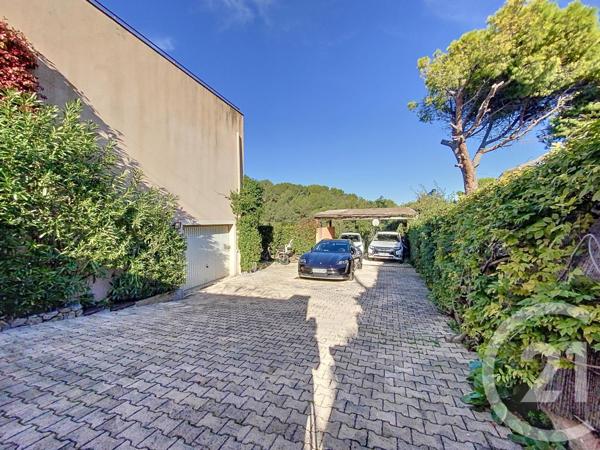 Maison à vendre  9 pièces - 294,94 m2 ANTIBES - 06