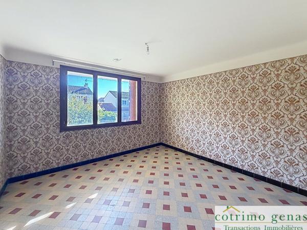 GENAS centre Maison 7P de 138m² Terrain 770m²