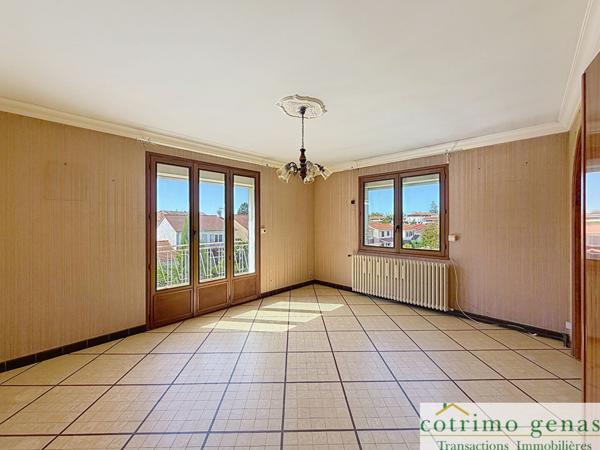 GENAS centre Maison 7P de 138m² Terrain 770m²