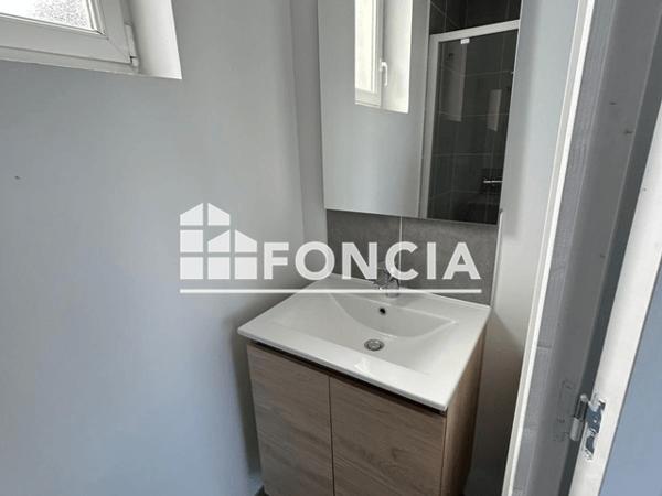 Location Studio 48 m² - 22 RUE DU GENERAL LECLERC Saint-brieuc 22000