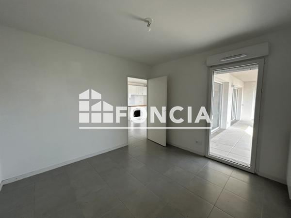 Location Appartement 4 pièces 84.4 m² - 113 ROUTE DE LABEGE Toulouse 31400