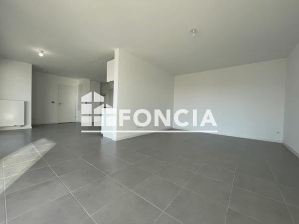 Location Appartement 4 pièces 84.4 m² - 113 ROUTE DE LABEGE Toulouse 31400