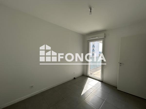 Location Appartement 4 pièces 84.4 m² - 113 ROUTE DE LABEGE Toulouse 31400