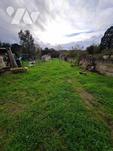 MAISON DE VILLE - A VENDRE - A AMENAGER - MONTOIRE/ LOIR