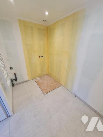 MAISON DE VILLE - A VENDRE - A AMENAGER - MONTOIRE/ LOIR