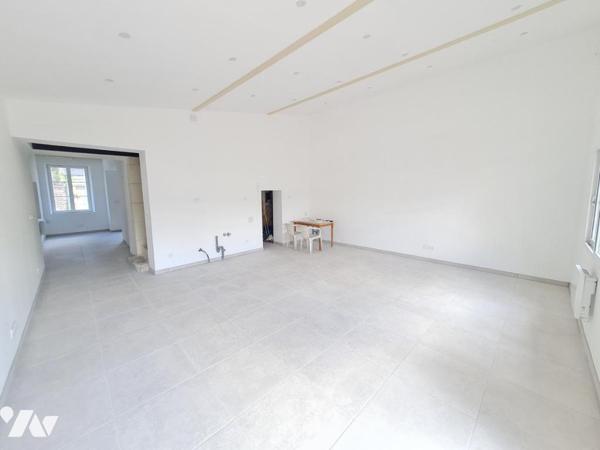 MAISON DE VILLE - A VENDRE - A AMENAGER - MONTOIRE/ LOIR