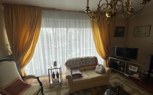 Maison à vendre    4 pièces • 131 m2 La Rochelle