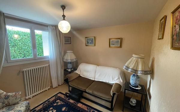 Maison à vendre    4 pièces • 131 m2 La Rochelle