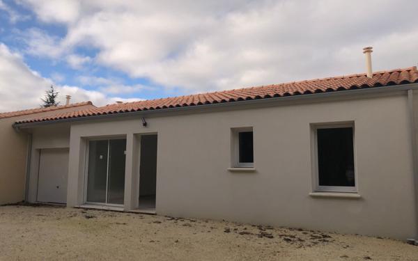 Maison à louer    4 pièces • 77,30 m2 Cabariot