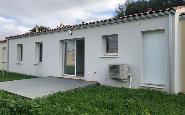 Maison à louer    4 pièces • 77,30 m2 Cabariot