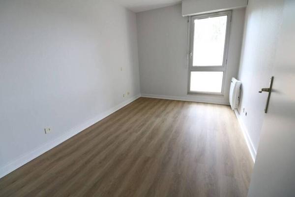 Appartement 4 pièces                                        - 44100 Nantes Réf : 12560