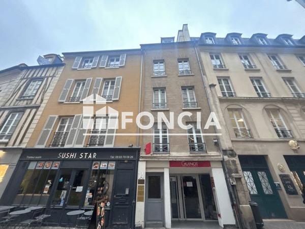 Location Local commercial 2 pièces 44 m² - 14 RUE DE LA SALLE Saint Germain En Laye 78100