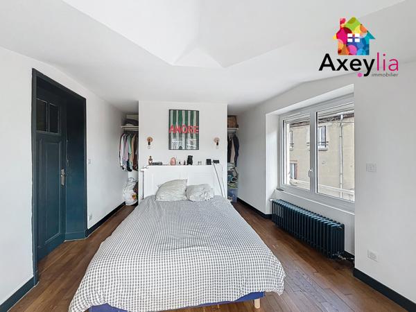 Perreux (42120) A VENDRE - SECTEUR VOUGY - MAISON DE BOURG