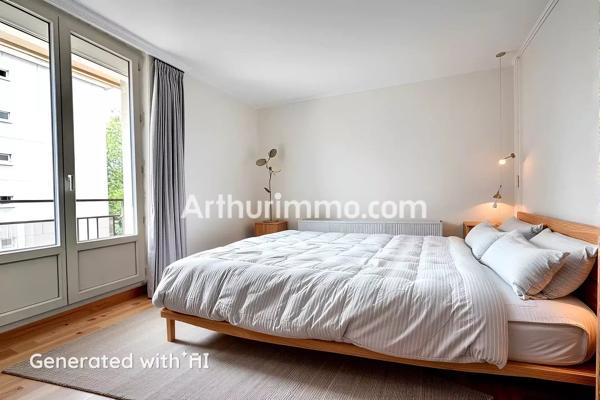 Vente                                                      Appartement
                        
                     3 pièces                      80 m2                     à Le Havre