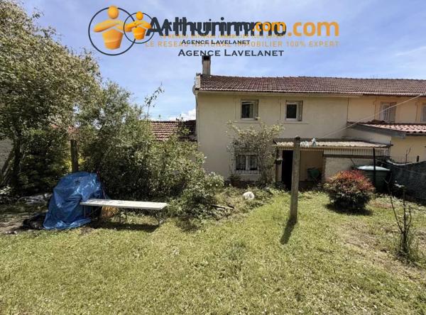 Vente                                                      Maison
                        
                     3 pièces                      65 m2                     à Lavelanet