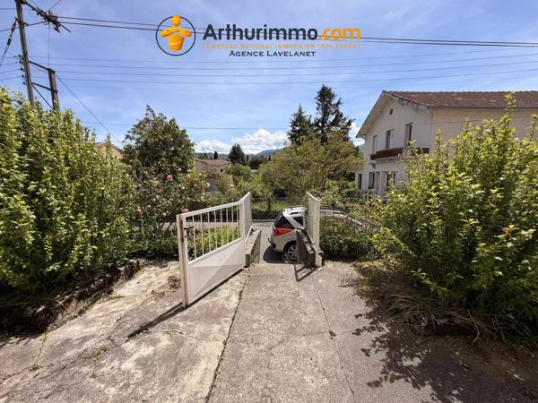 Vente                                                      Maison
                        
                     3 pièces                      65 m2                     à Lavelanet