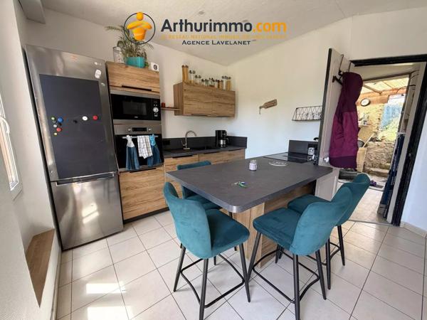 Vente                                                      Maison
                        
                     3 pièces                      65 m2                     à Lavelanet