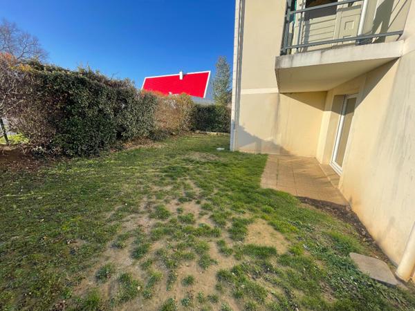 Appartement MEUBLE La Chaussee Saint Victor 3 pièce(s) 75 m2