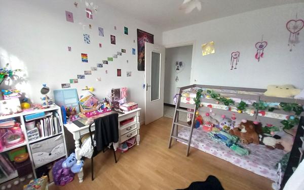 Appartement à louer    5 pièces •  Saint-Vallier