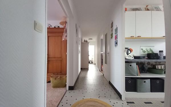 Appartement à louer    5 pièces •  Saint-Vallier