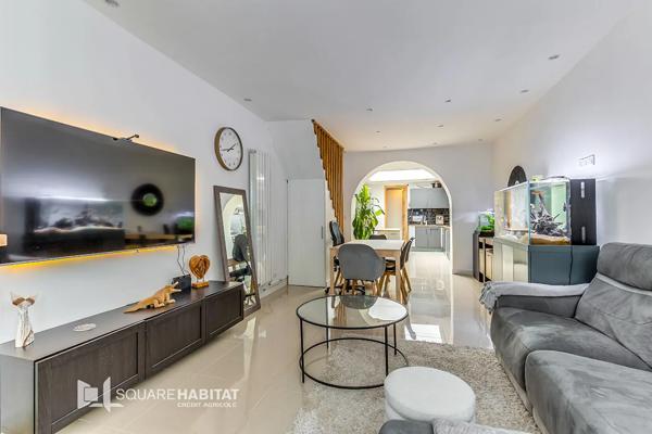 Maison à vendre 4 pièces 85.3m² Pérenchies (59840)