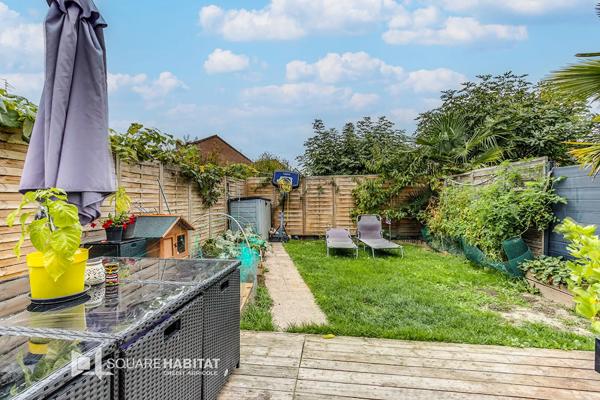 Maison à vendre 4 pièces 85.3m² Pérenchies (59840)
