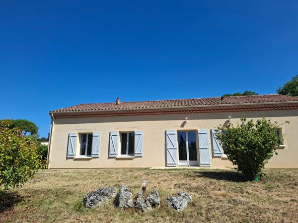 Maison de plain-pied à vendre - 3 chambres - à Pressignac Vicq (24)