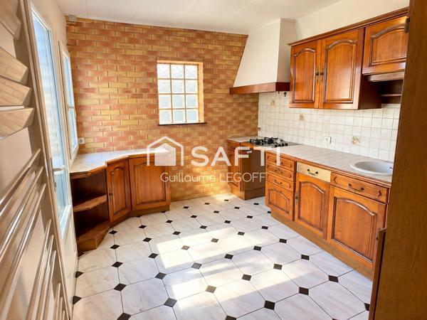 152 m², 3 chambres, garage double et potentiel