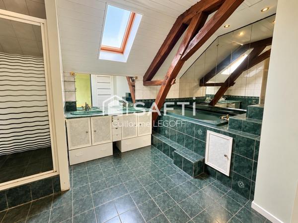 152 m², 3 chambres, garage double et potentiel