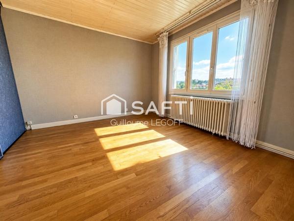 152 m², 3 chambres, garage double et potentiel
