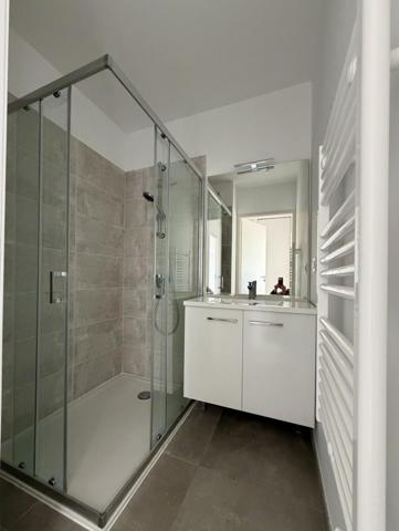 Duplex 3 pièces neuf 2025 avec terrasses et vue dégagée – Cavaillon