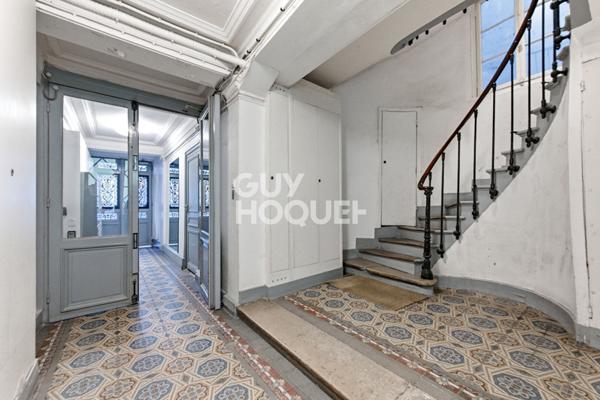 Beau 2 pièces - 55 m² - Martyrs 75009