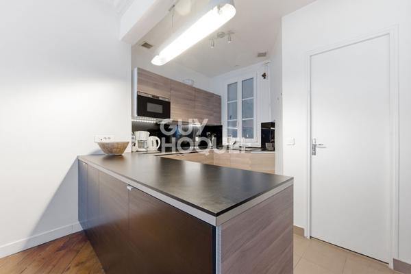 Beau 2 pièces - 55 m² - Martyrs 75009