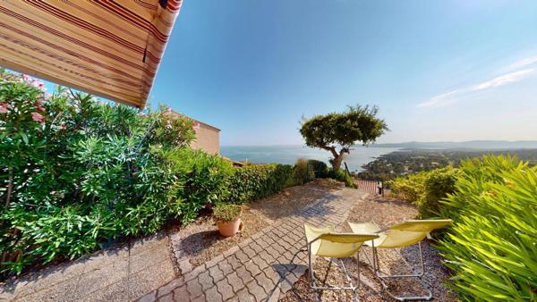 Maison Saint Raphael 3 pièce(s) 50.81 m2 - Vue mer panoramique - Garage double