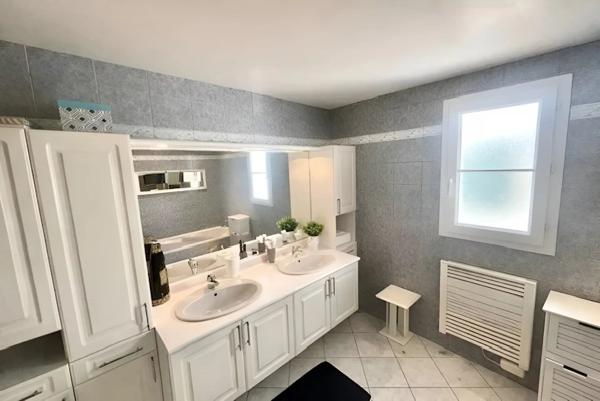 Vente Maison 6 pièces 141 m2 à Saint-Jean-de-Monts