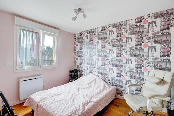 Maison Sainte-Geneviève-des-Bois  7 pièces 150 m²