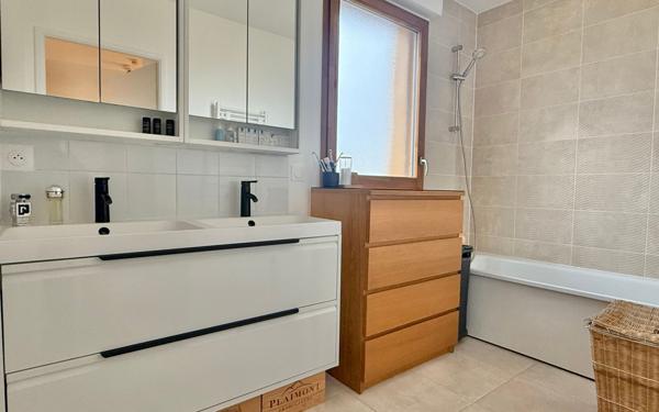 Appartement à vendre    3 pièces • 79,97 m2 Arpajon