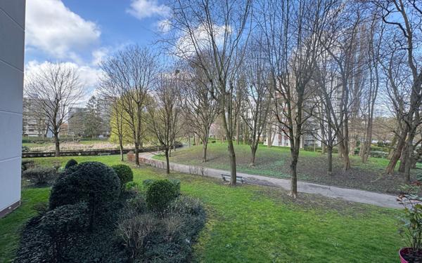 Appartement à vendre    4 pièces • 76,06 m2 Chelles