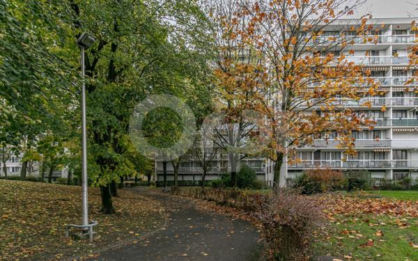 Appartement à vendre    4 pièces • 76,06 m2 Chelles