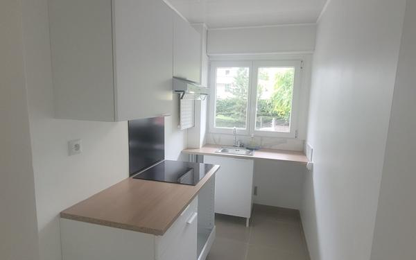 Appartement à louer    2 pièces • 34,61 m2 Issy-les-Moulineaux