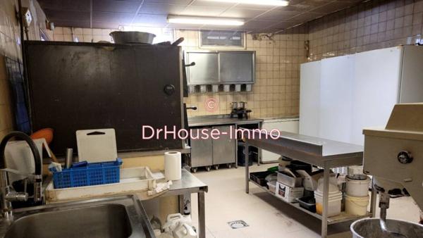 Commerce à vendre 3 pièces de 120 m²
