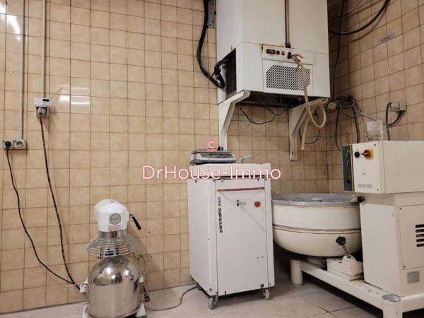 Commerce à vendre 3 pièces de 120 m²