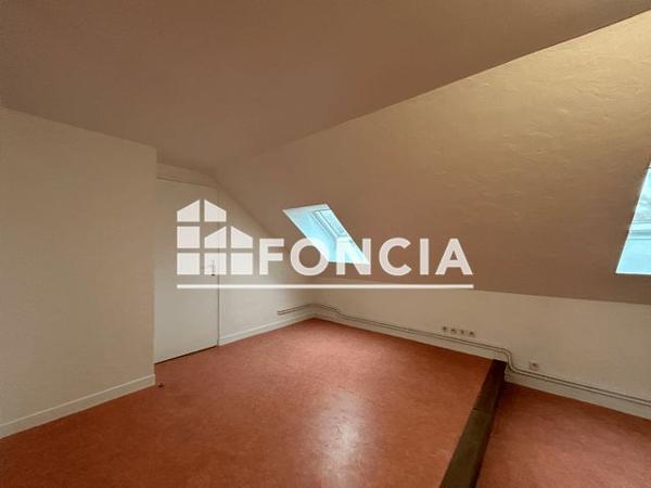 Location Studio 35.1 m² - 28 BOULEVARD J.-B.-CLEMENT Nouzonville 08700