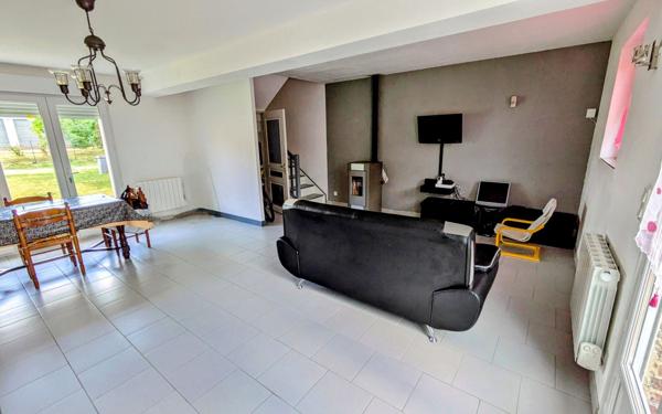 Maison à vendre    3 pièces •  Crécy-sur-Serre