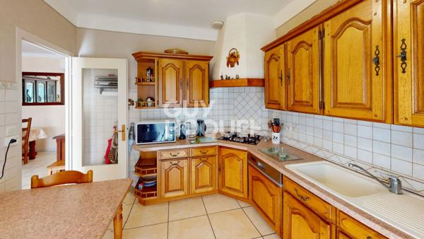 EXCLUSIVITE - à vendre à BAGES (66670) Maison de plain-pied - 3 chambres, jardin et garage