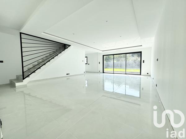 Maison à vendre 4 pièces 120 m² Thuir