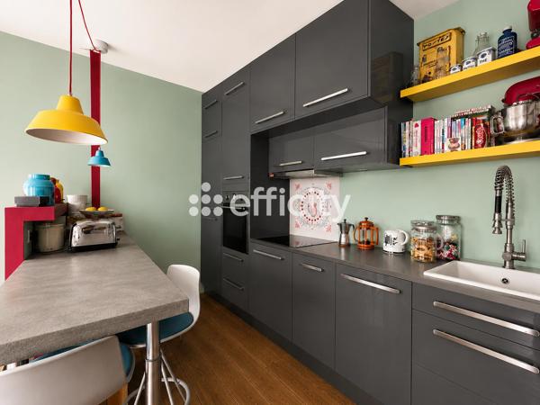 Appartement
         2 pièces
        - 43 m² Exclusivité 519 400 € *