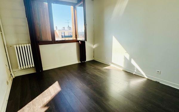 Appartement à vendre    4 pièces • 73 m2 Épinay-sur-Seine
