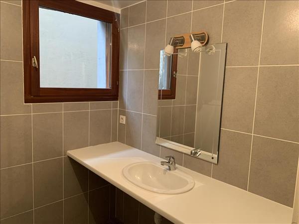 Appartement à louer 435 € CC CAZAUBON 3 p 60 m² DPE D