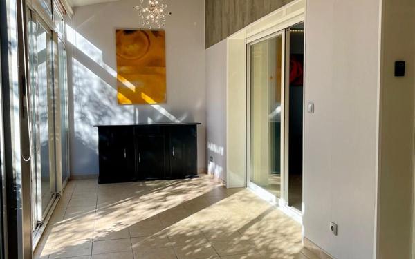 Appartement à vendre    3 pièces •  Saint-Paul-Trois-Châteaux